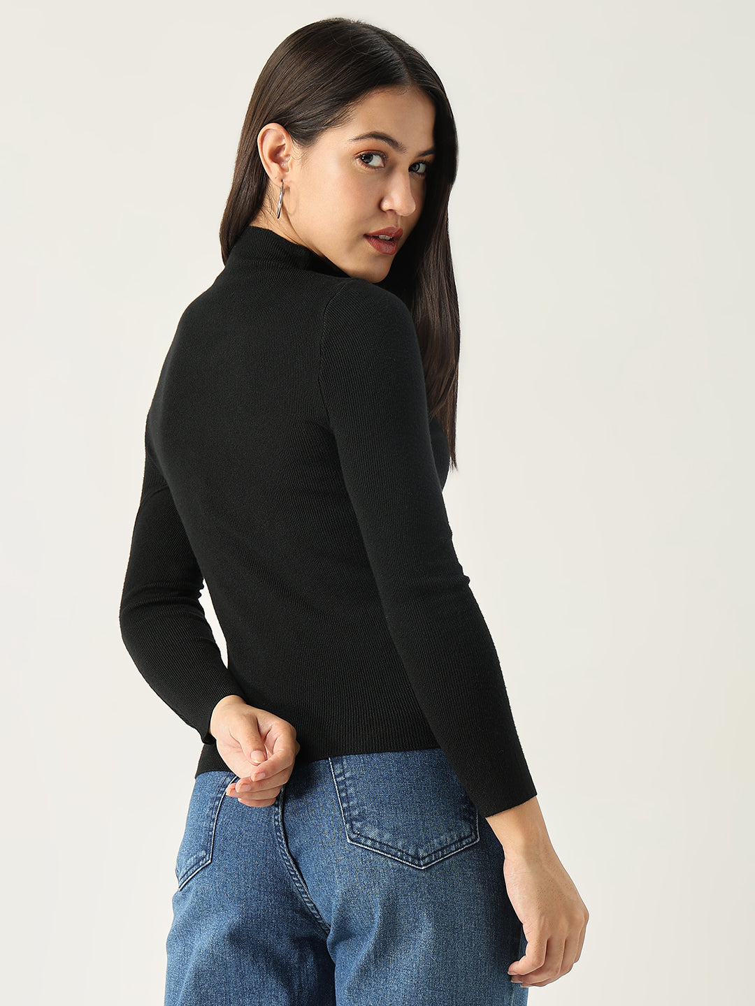 Women Solid Black Fitted Top