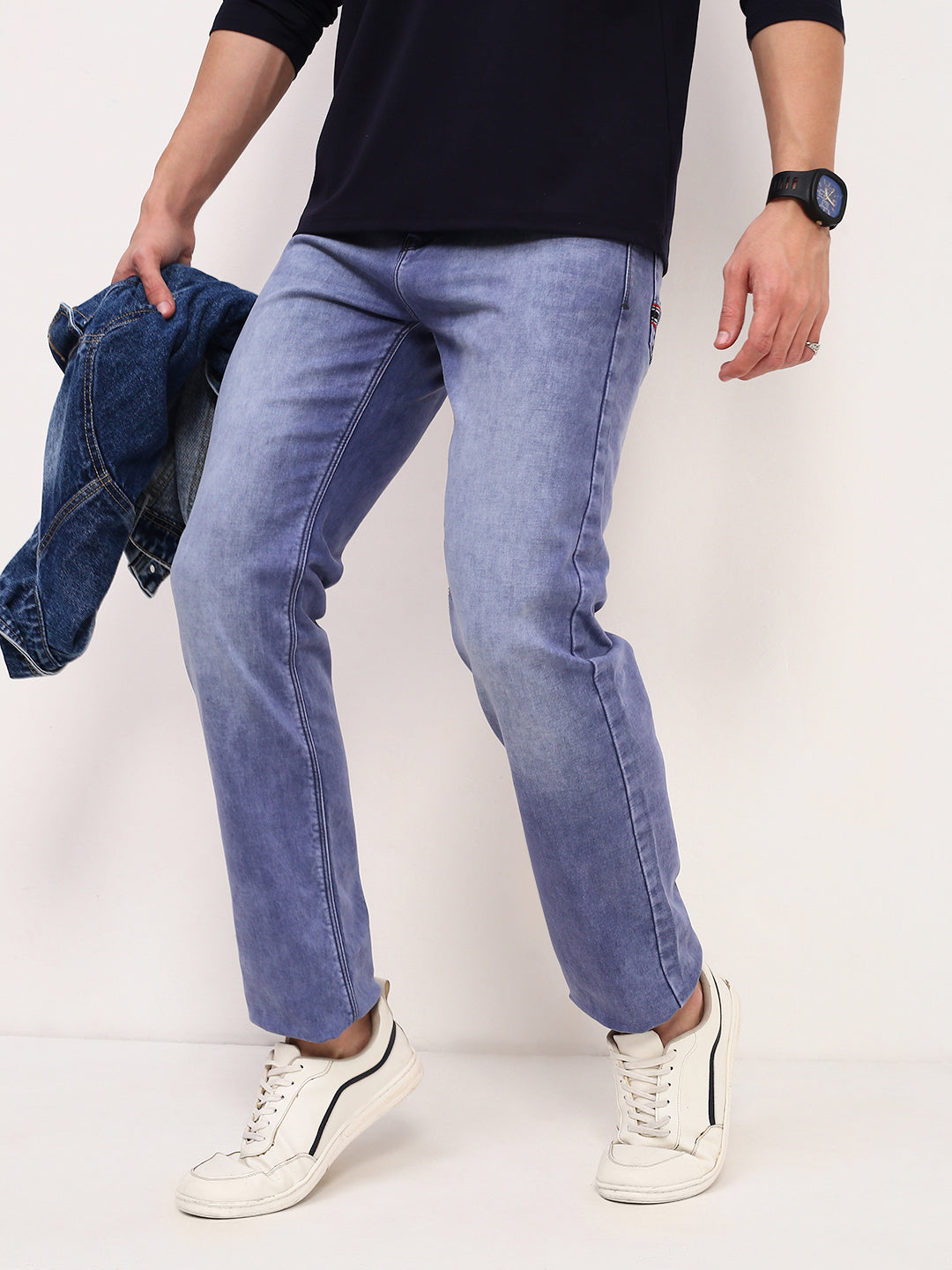 Men Blue Solid Straight Fit Jeans