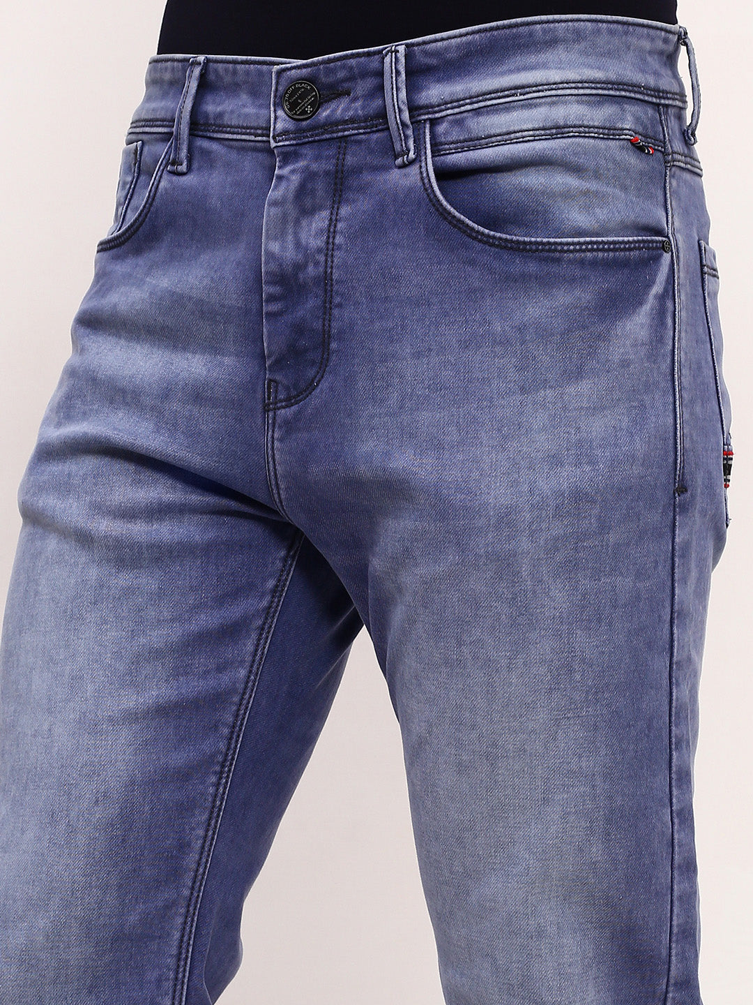 Men Blue Solid Straight Fit Jeans