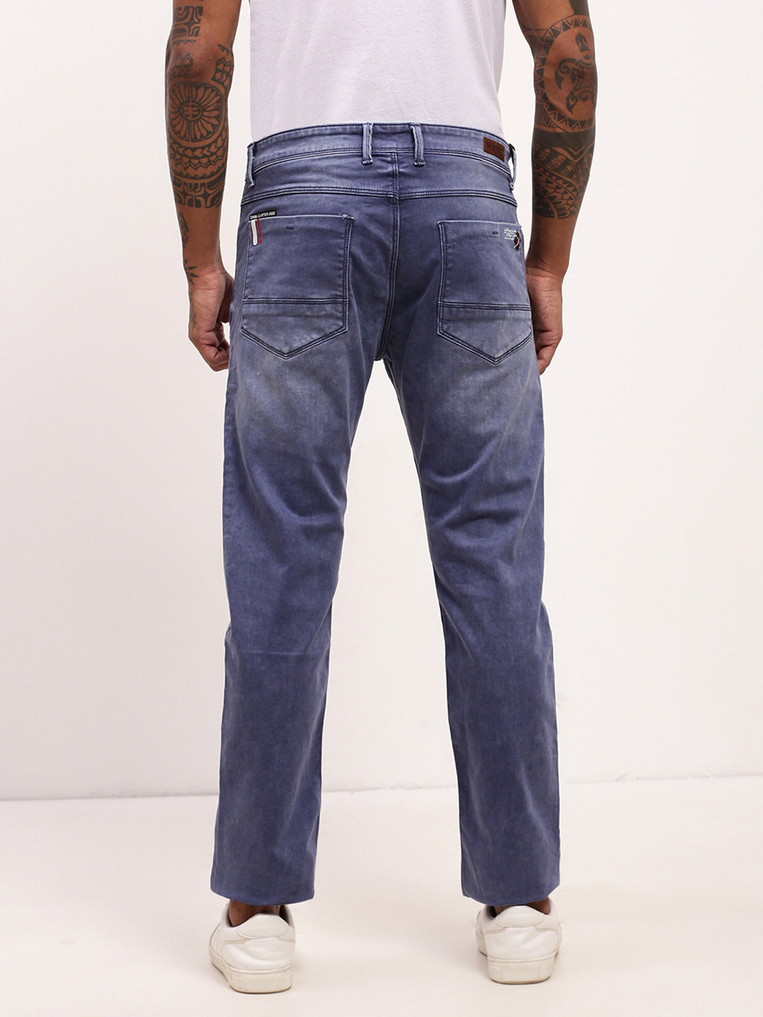 Men Blue Solid Straight Fit Jeans