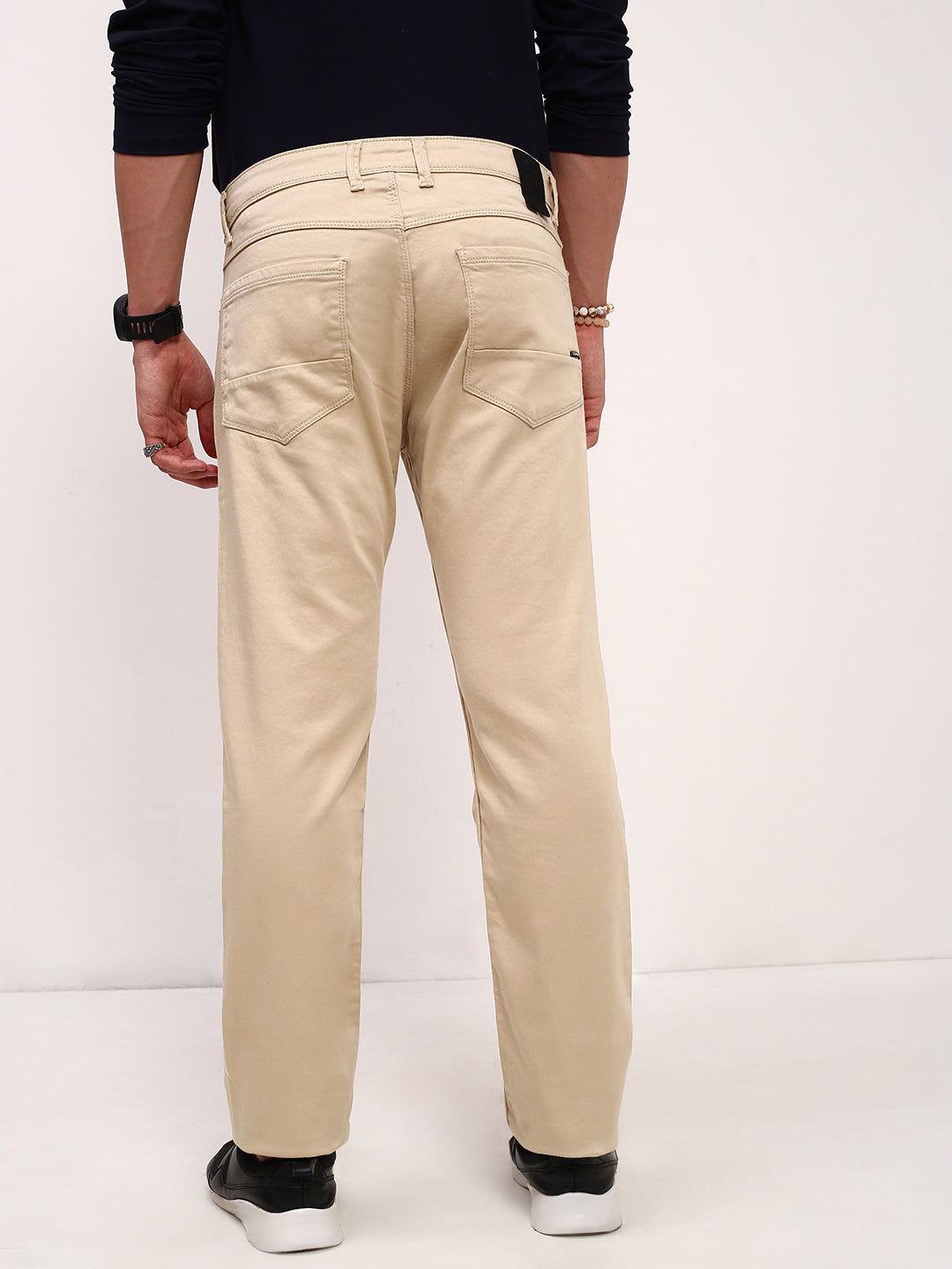 Men Beige Solid Straight Fit Jeans