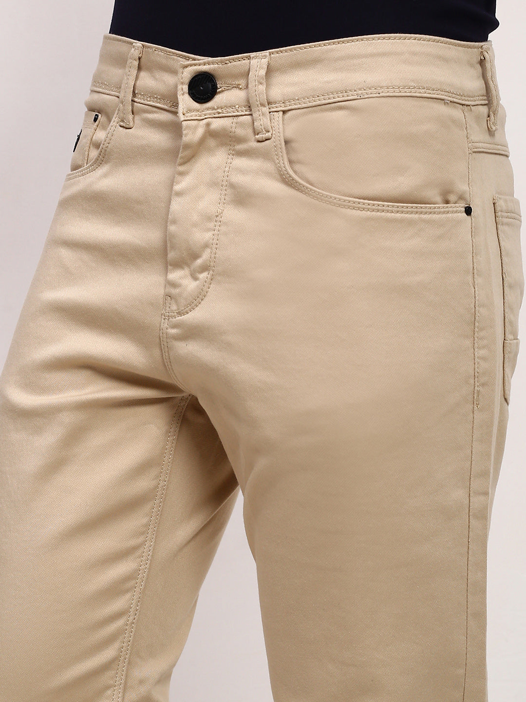 Men Beige Solid Straight Fit Jeans