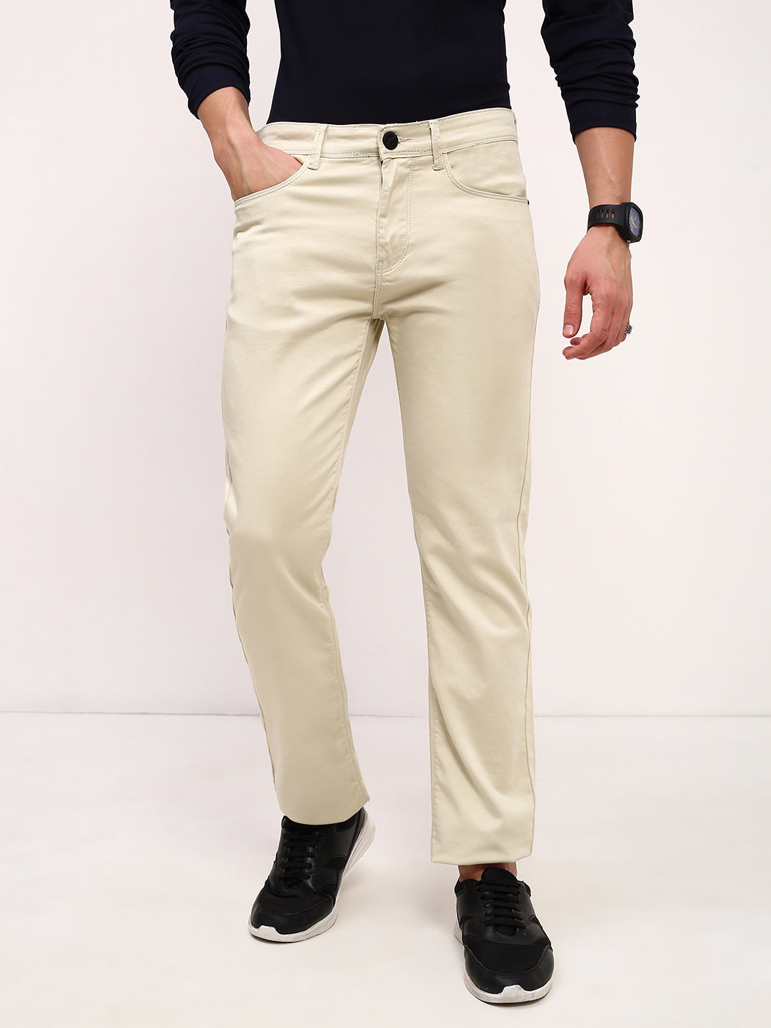 Men Cream Solid Straight Fit Jeans