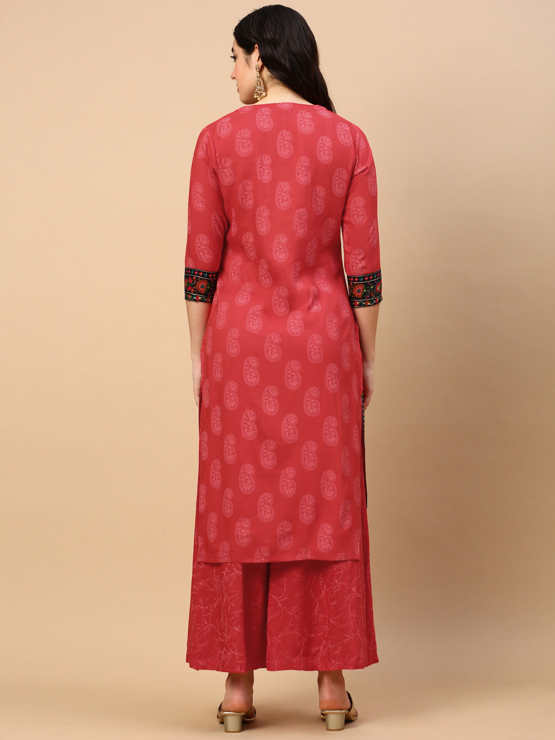 Women Paisley Red Straight Kurta Set