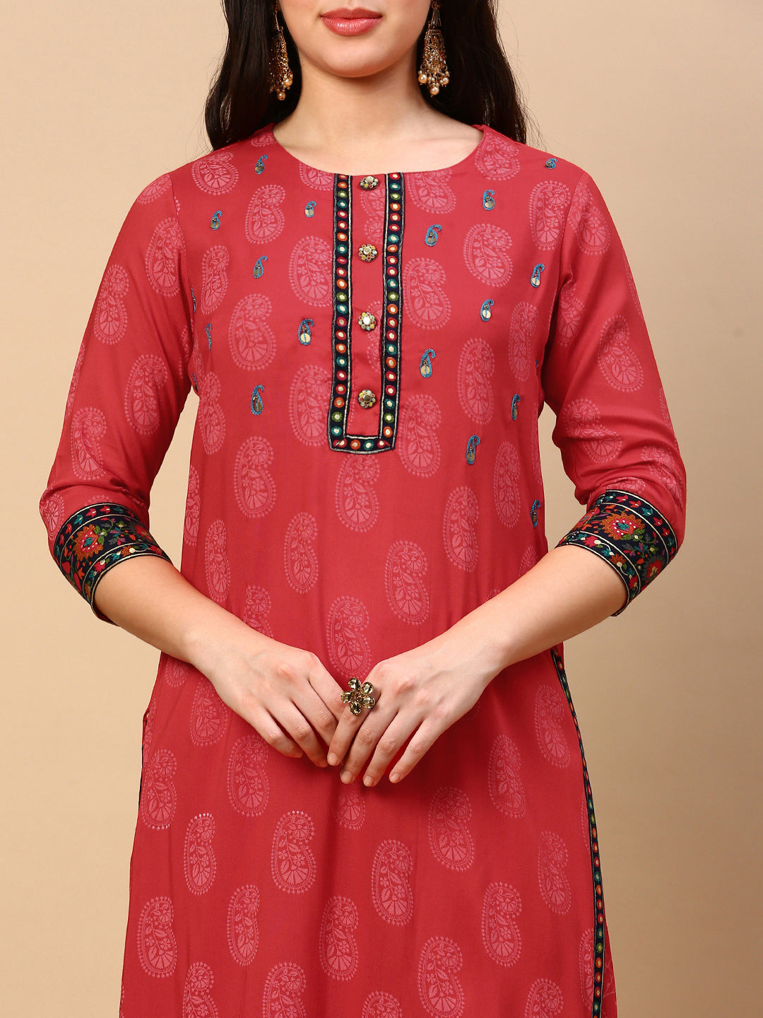 Women Paisley Red Straight Kurta Set