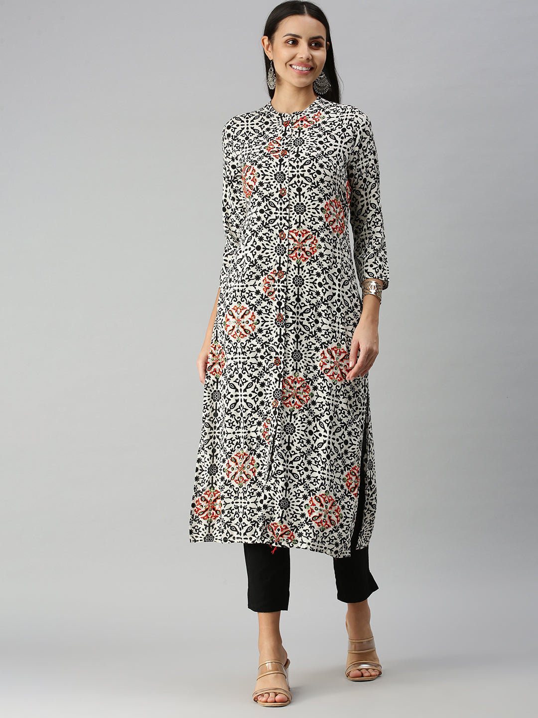 Women's Mandarin Collar Printed Off White Straight Kurta