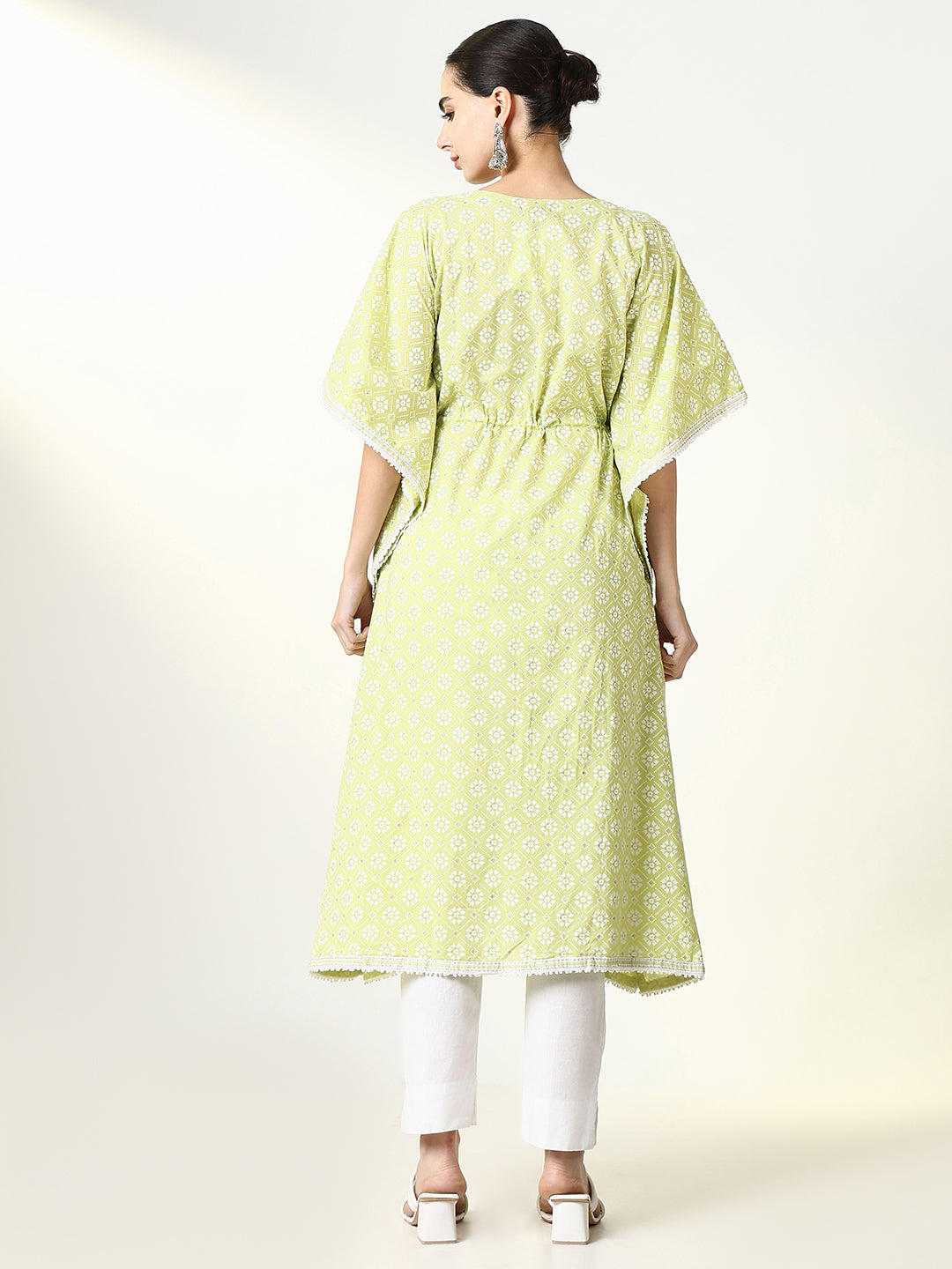 Women Green Geometric Kaftan Kurta