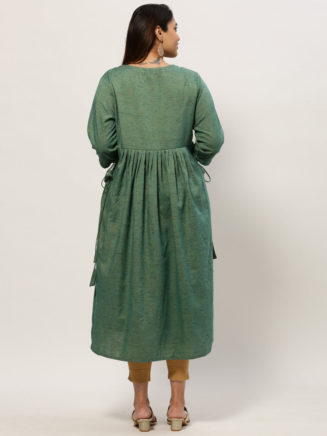 Women Straight Green Solid Kurta