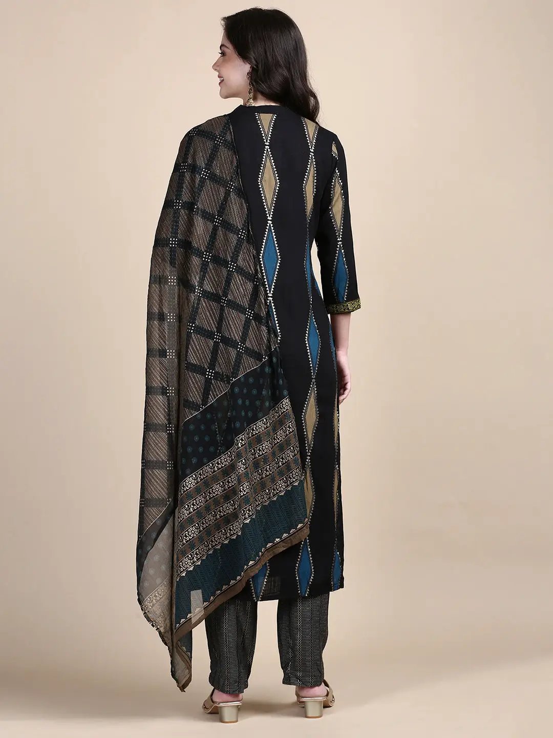 Women's Geometric Black Straight Kurta Set with Dupatta