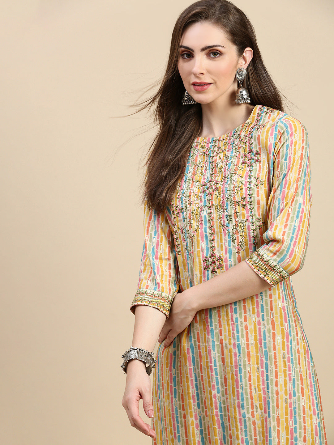 Women Abstract Yellow Straight Kurta Set