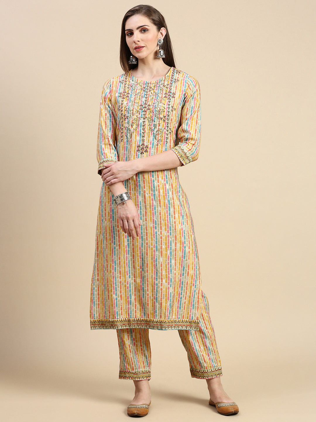 Women Abstract Yellow Straight Kurta Set