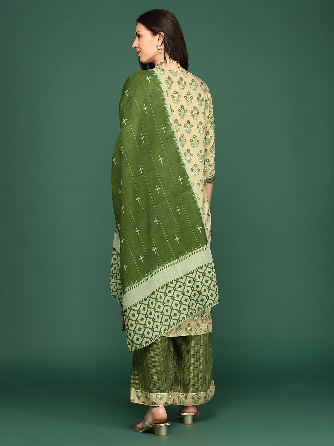 Women Floral Green Straight Kurta Set with Dupatta