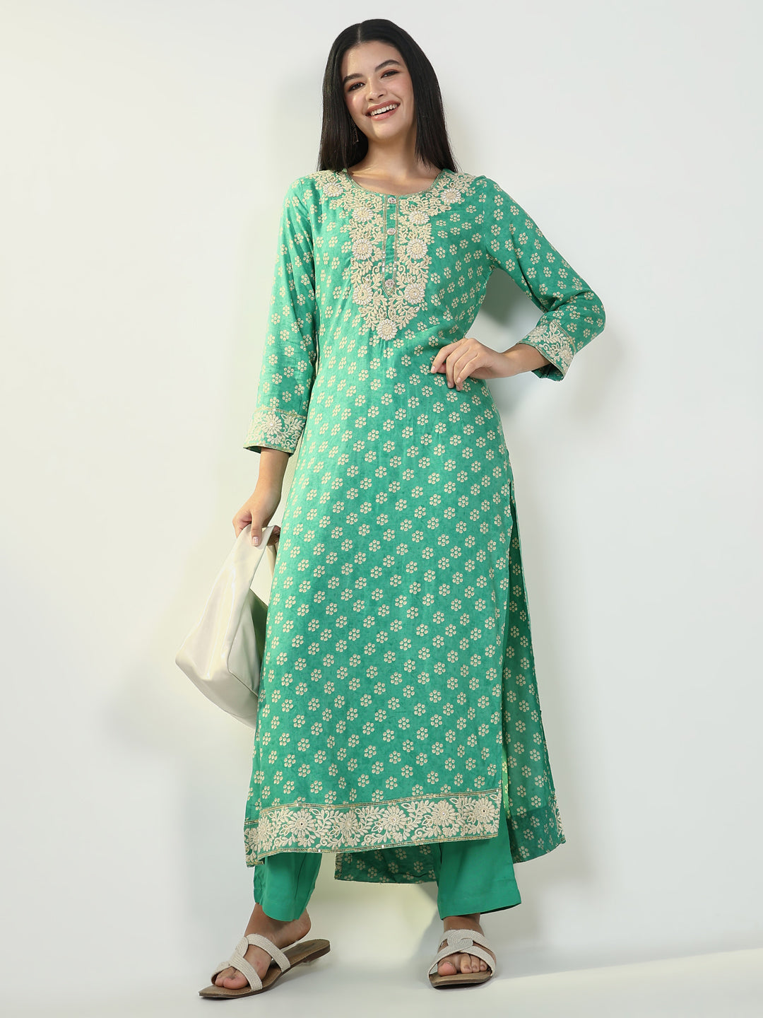 Women Bandhani Green Straight Kurta Set