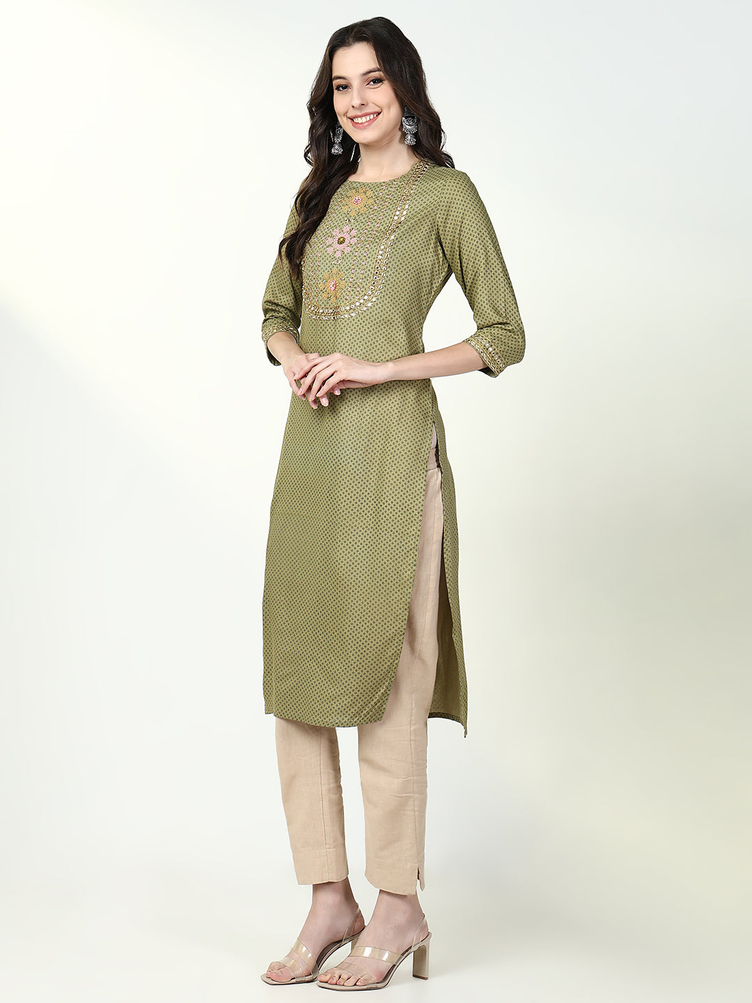 Women Green Graphic Straight Kurta