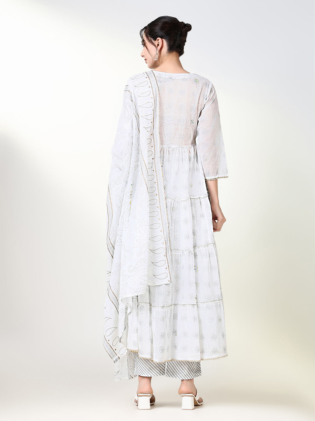 Women Floral White Anarkali Kurta Set with Dupatta