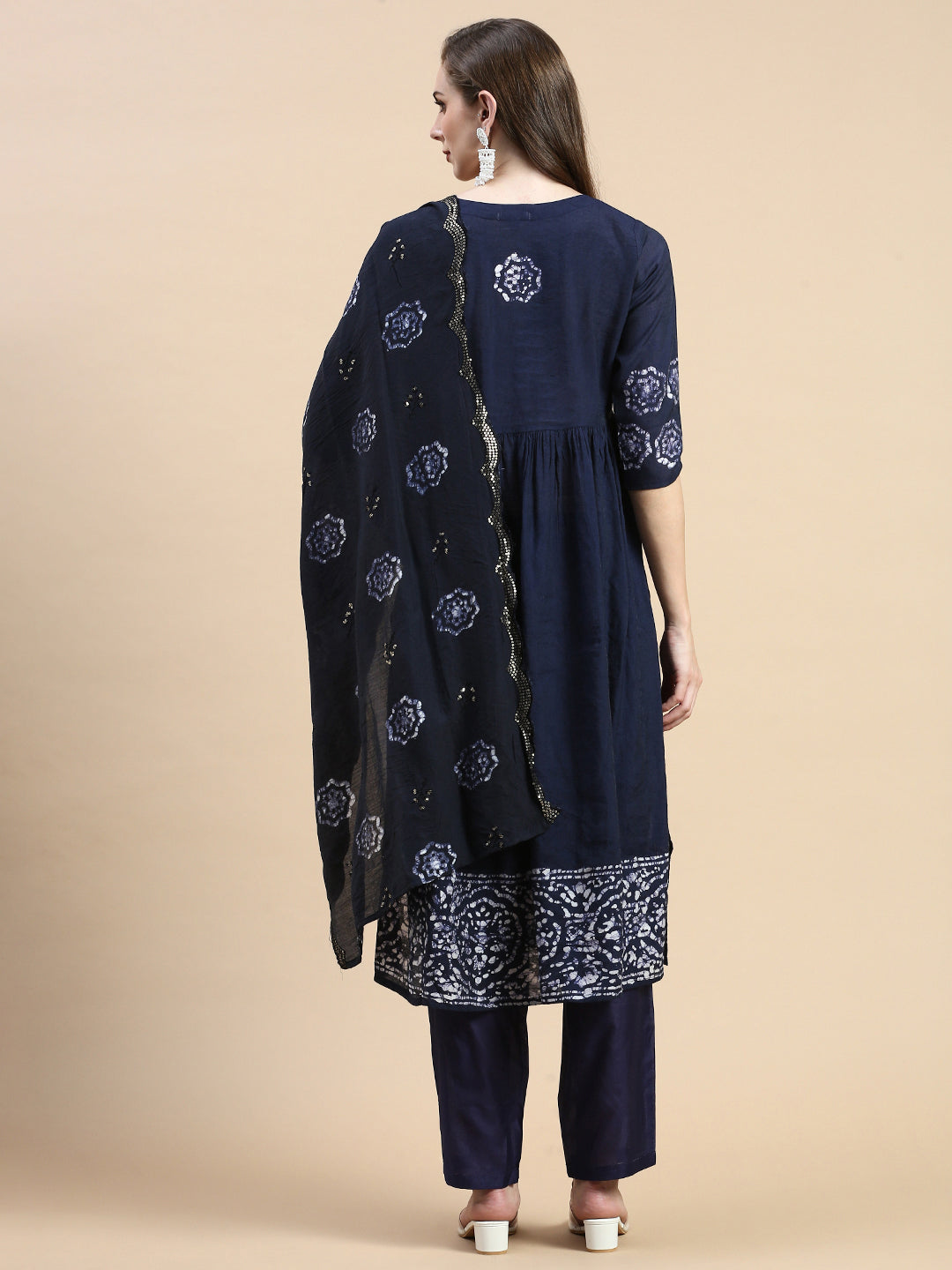 Women Floral Navy Blue A-Line Kurta Set