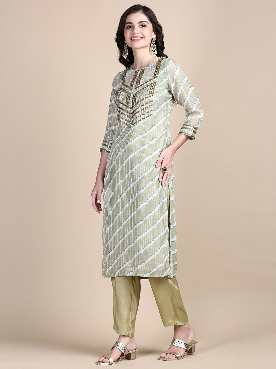 Women Green Leheriya Straight Kurta Set with Dupatta