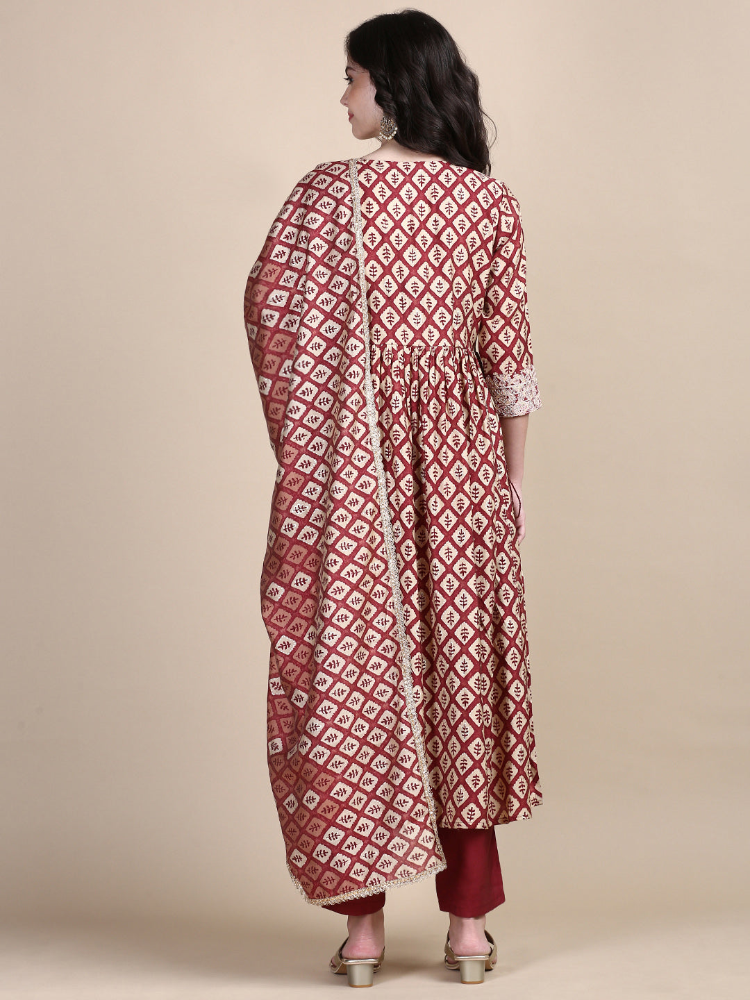 Women Maroon Graphic Kurta Set with Dupatta and Potli Bag