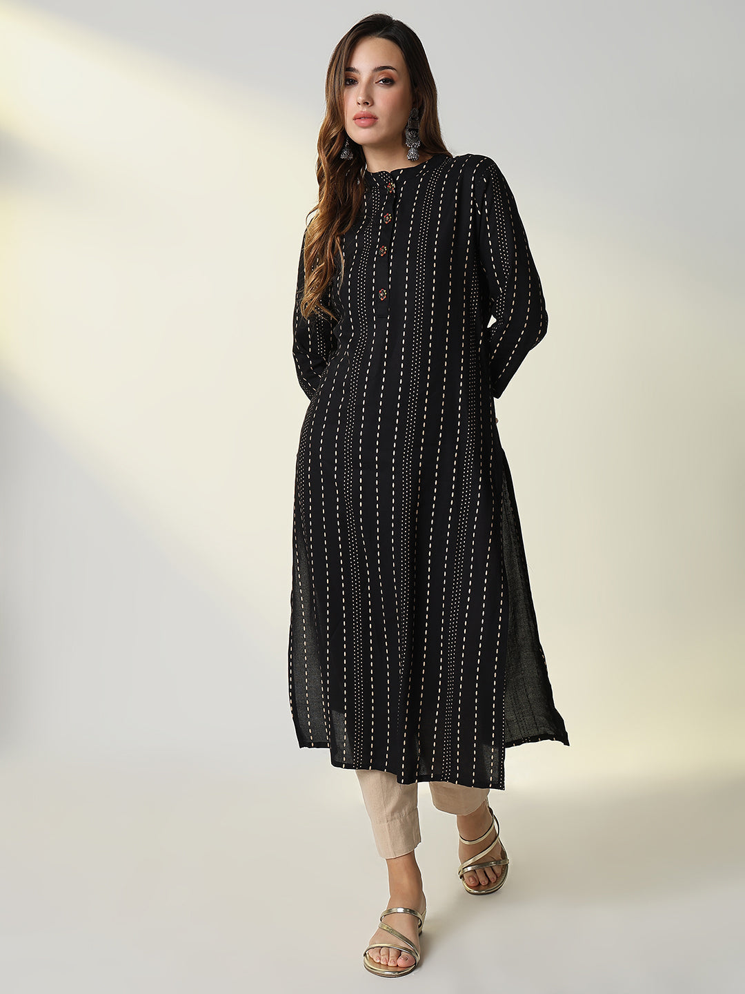 Women Black Striped Straight Kurta