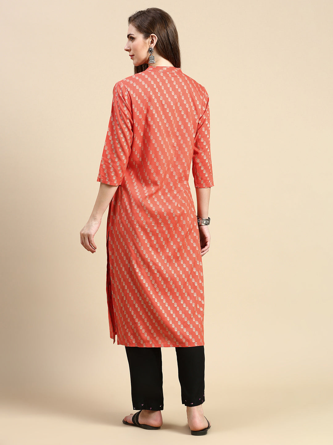 Women Floral Orange Straight Kurta