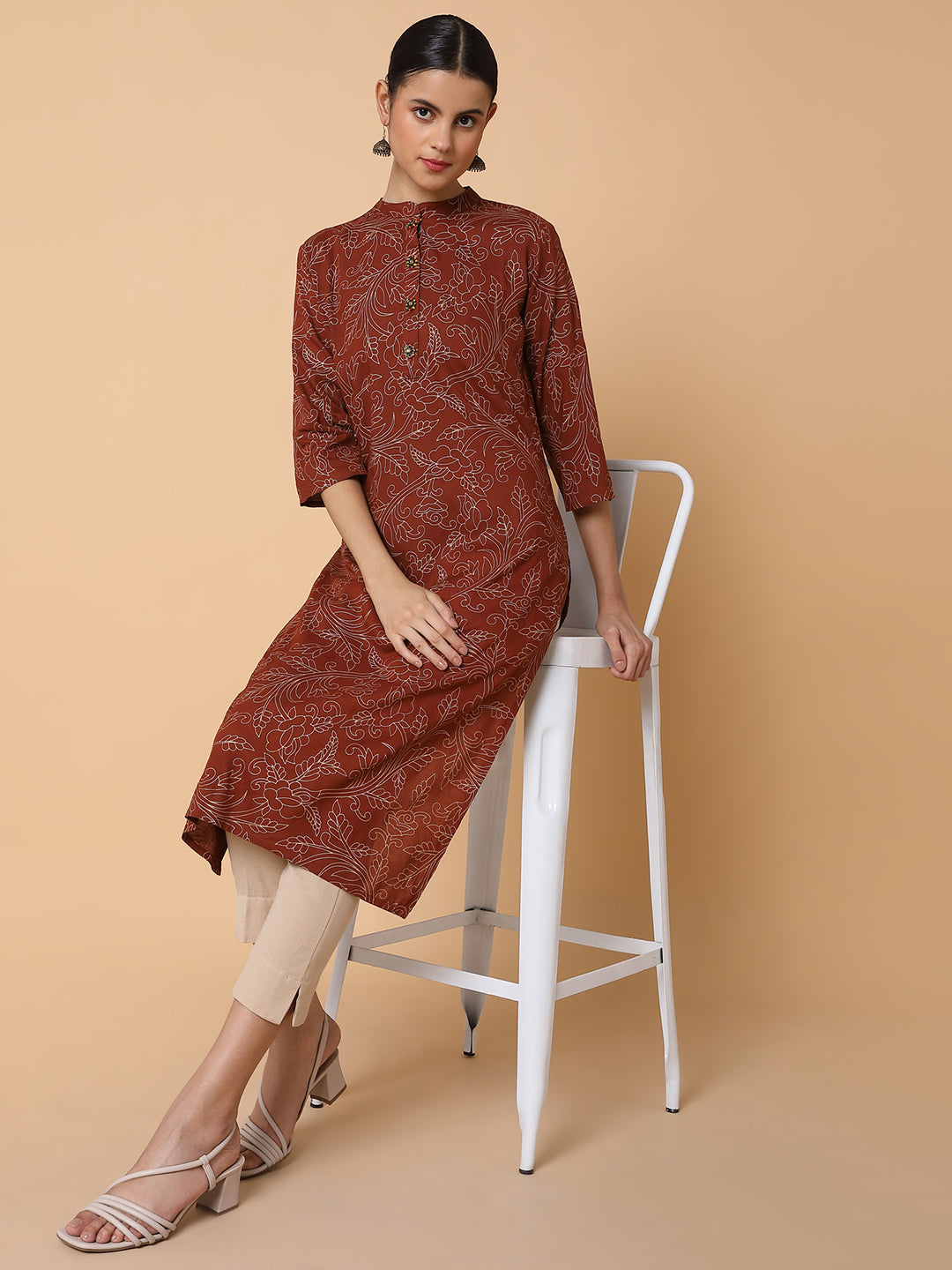 Women Floral Brown Straight Kurta