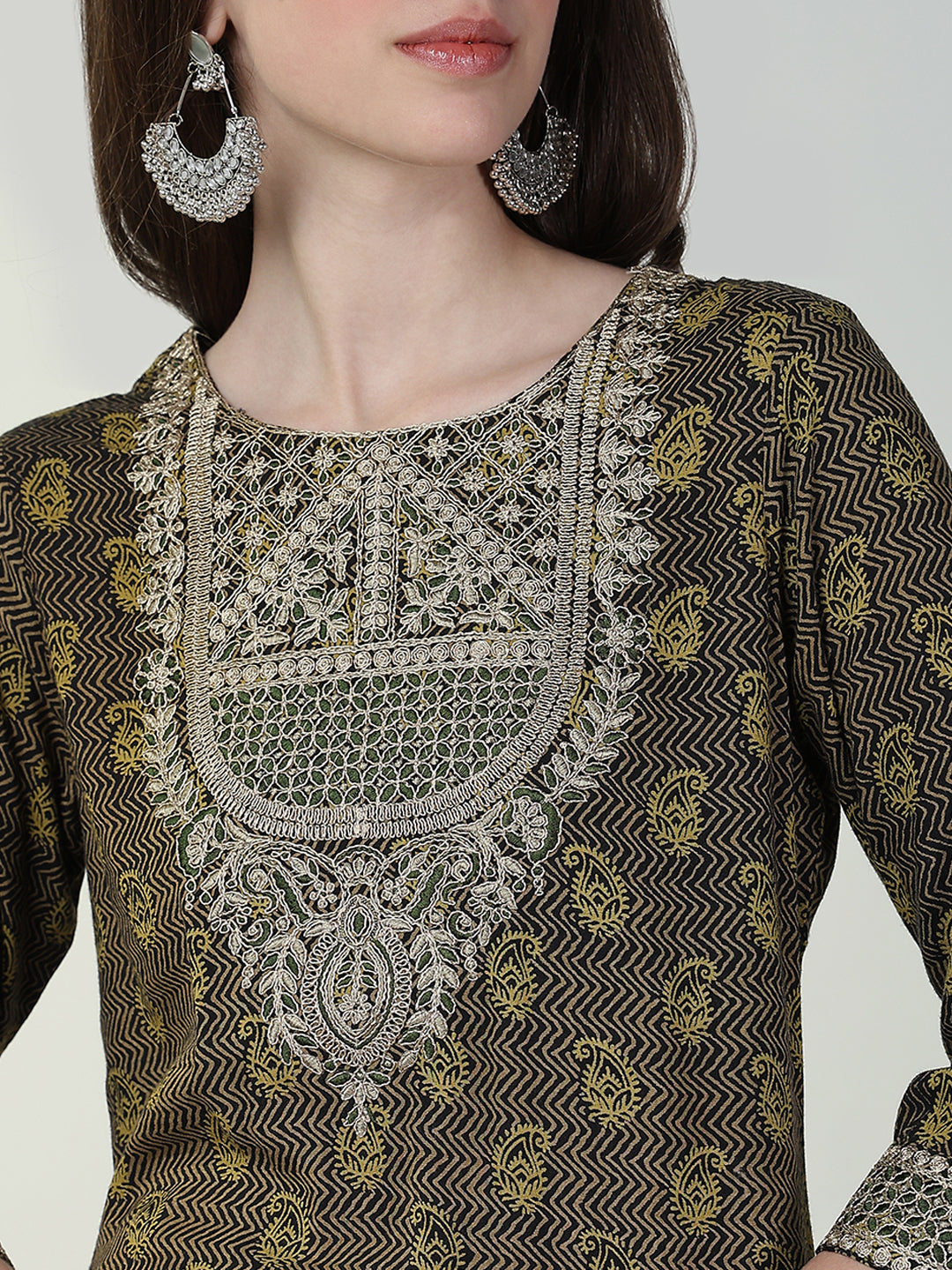 Women Green Paisley Straight Kurta