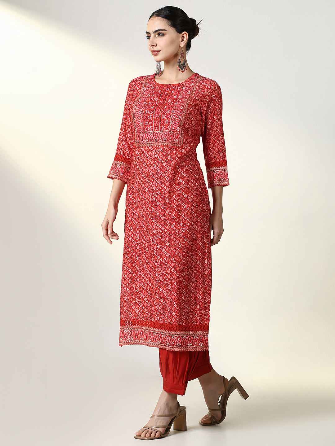 Women Graphic Red Straight Kurta Set with Dupatta