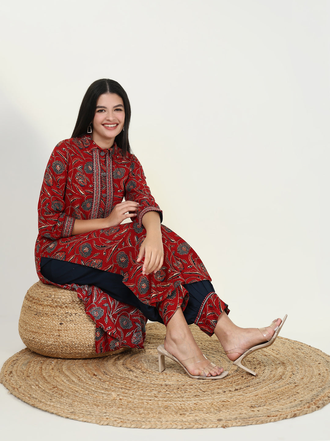 Women Floral Red Straight Kurta Set