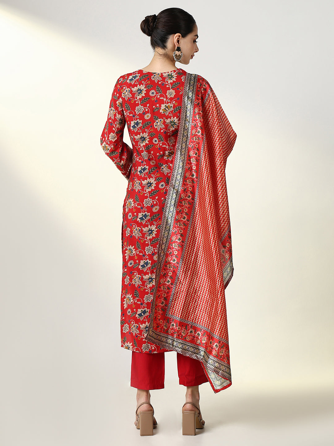 Women Floral Red Straight Kurta Set with Dupatta