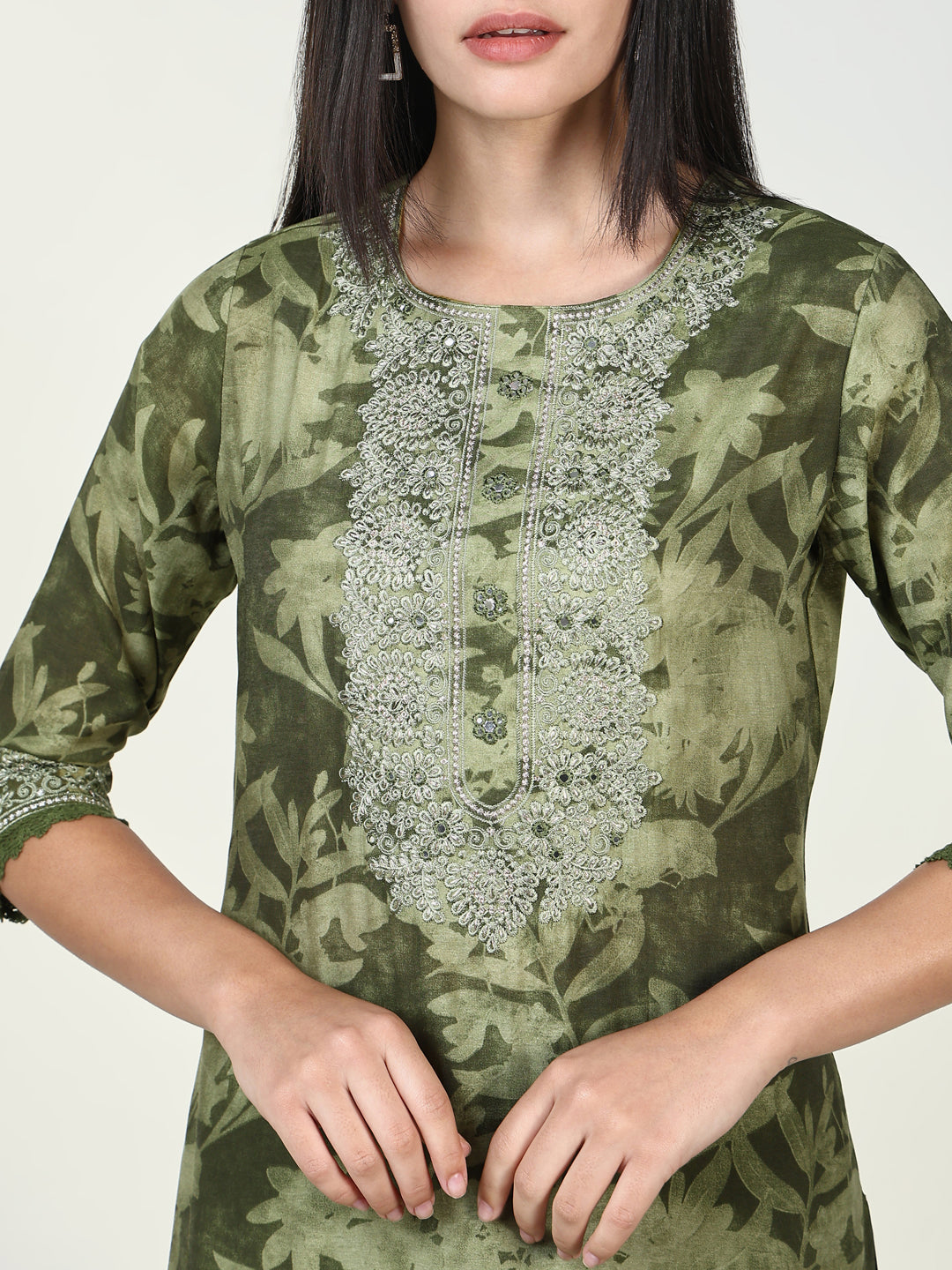 Women Floral Green Kurta Set with Dupatta