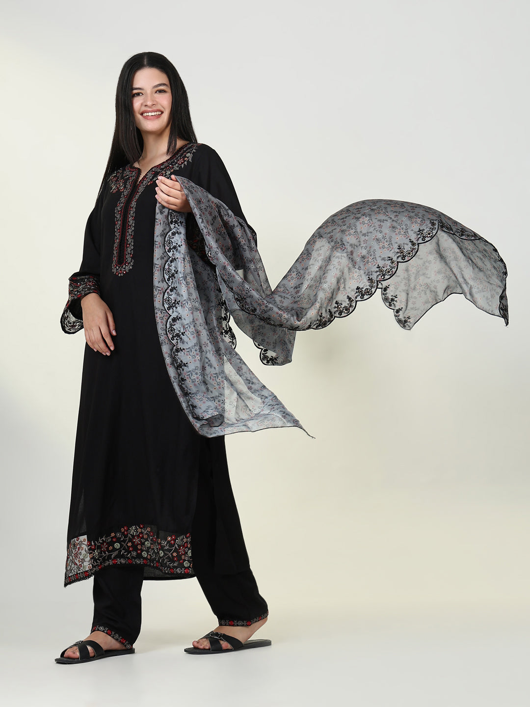 Women Solid Black Kurta Set with Dupatta