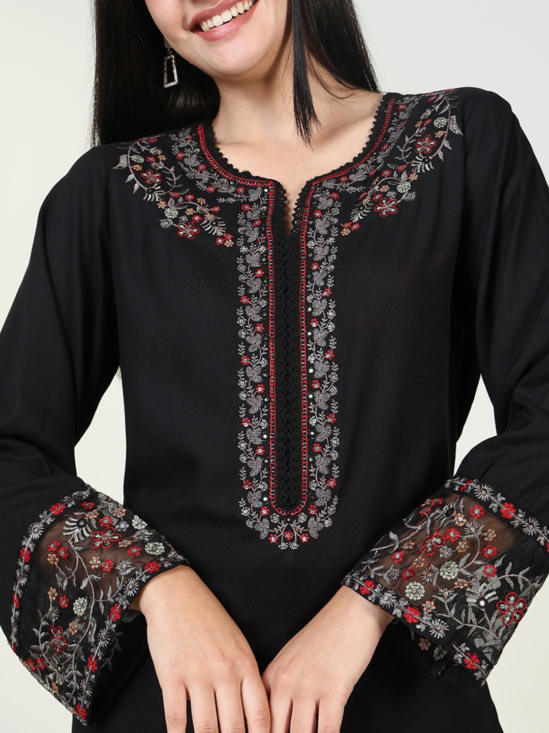 Women Solid Black Kurta Set with Dupatta