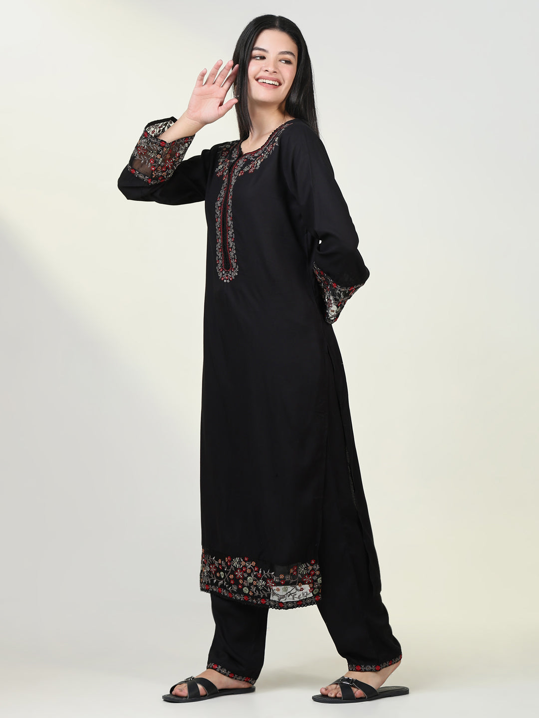 Women Solid Black Kurta Set with Dupatta