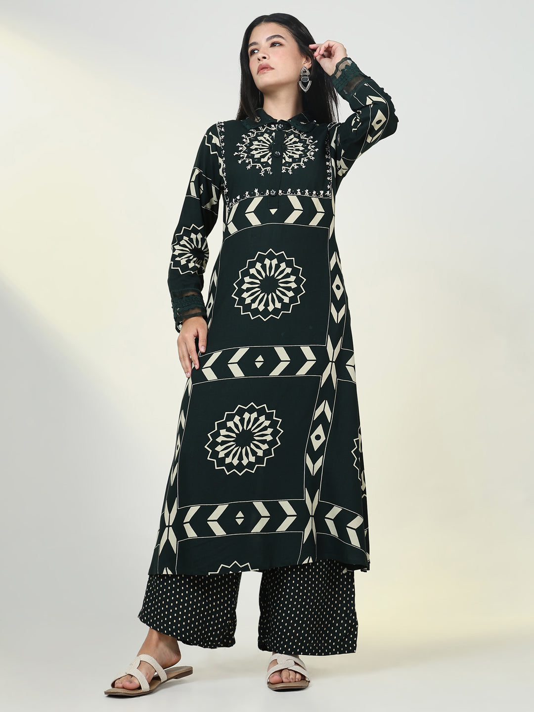 Women Graphic Green A Line Kurta Set