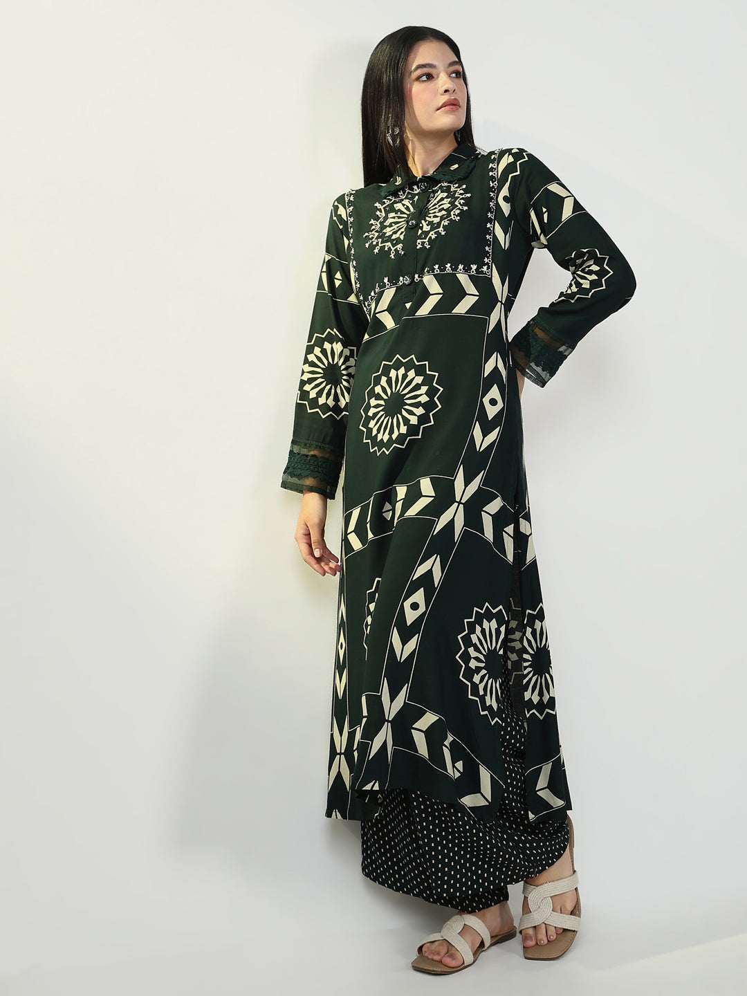 Women Graphic Green A Line Kurta Set