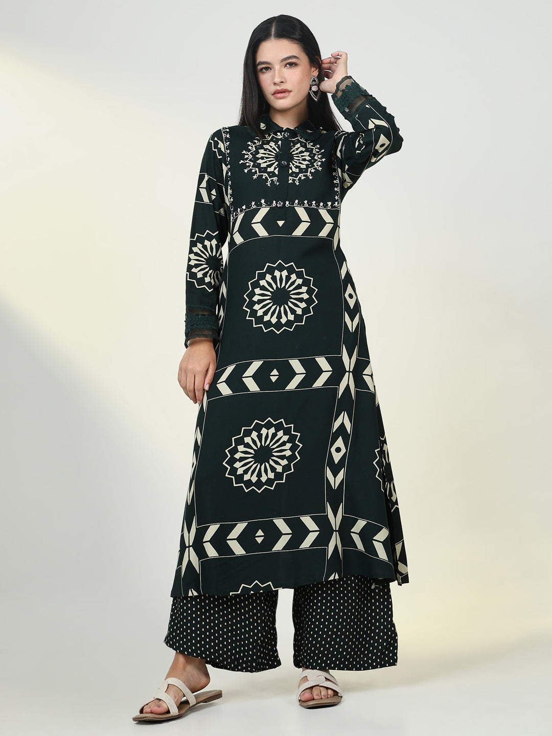 Women Graphic Green A Line Kurta Set