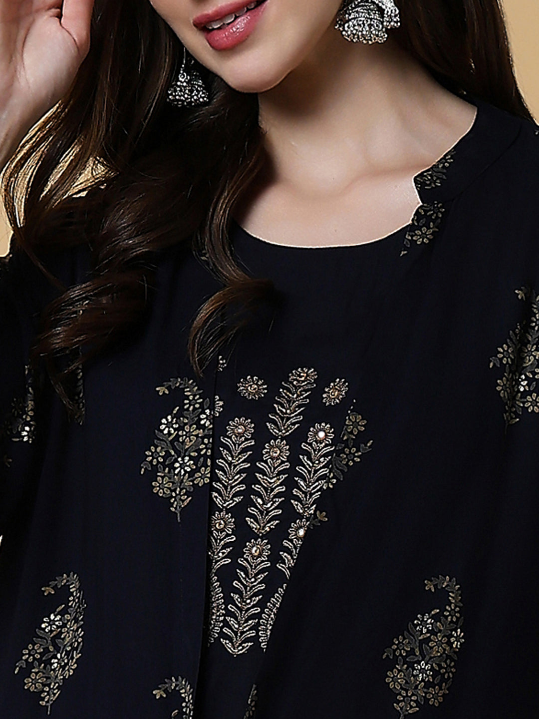 Women Navy Blue Graphic A-Line Kurta with Shrug