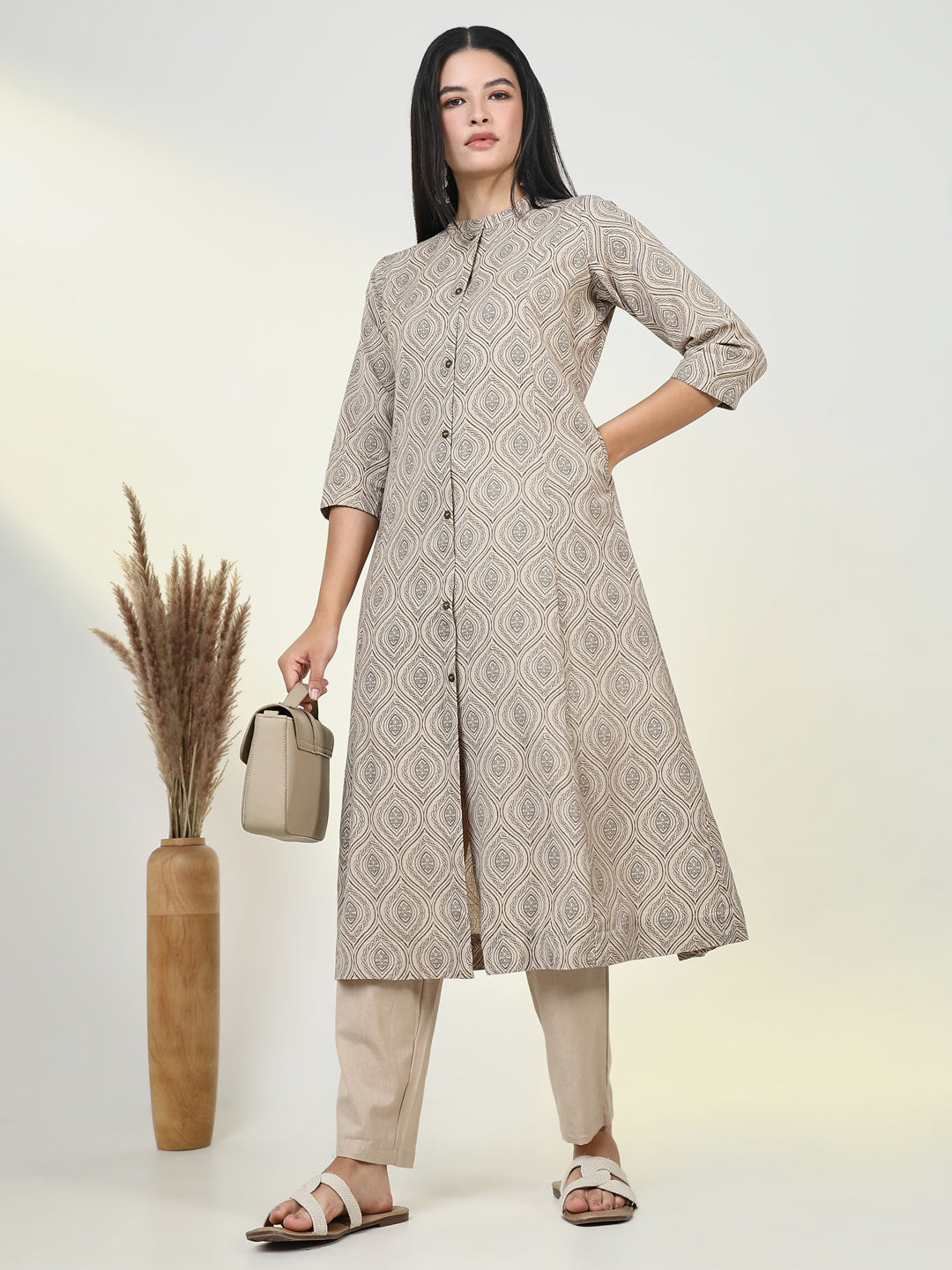 Women Geometric Beige A Line Kurta Set