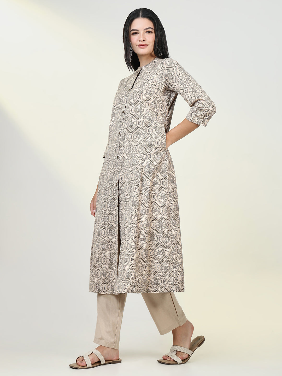 Women Geometric Beige A Line Kurta Set