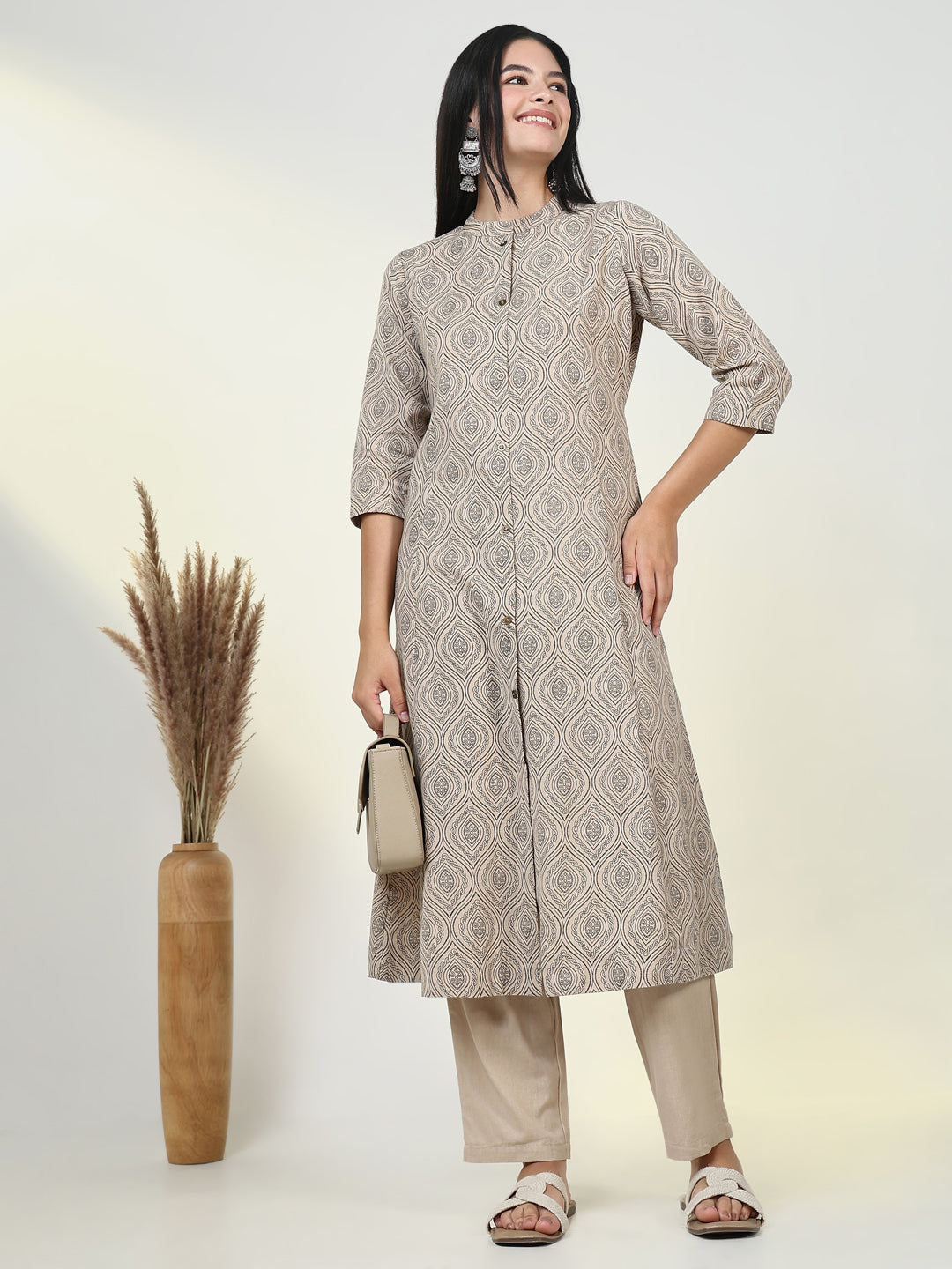 Women Geometric Beige A Line Kurta Set