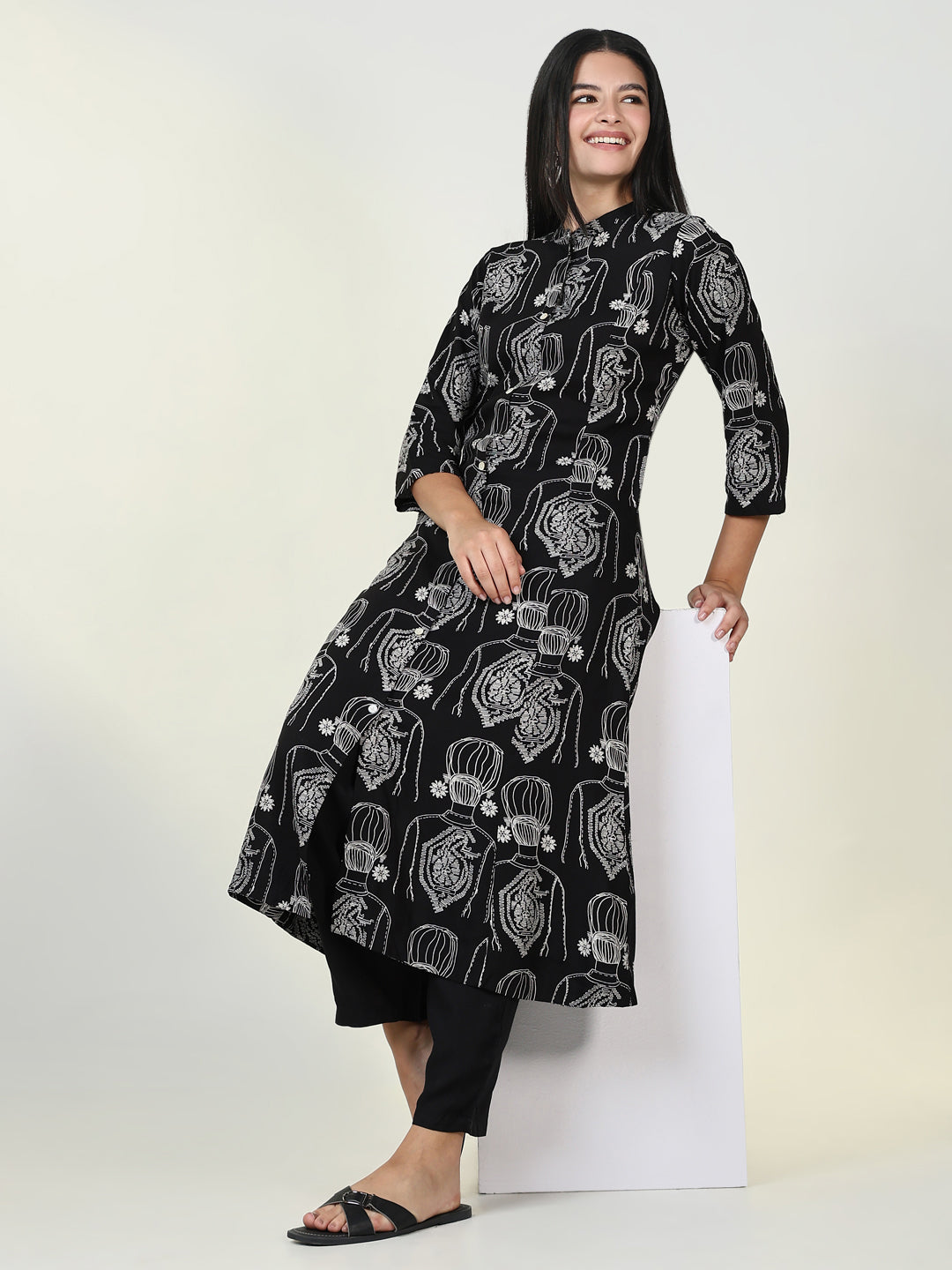 Women Abstract Black A Line Kurta Set