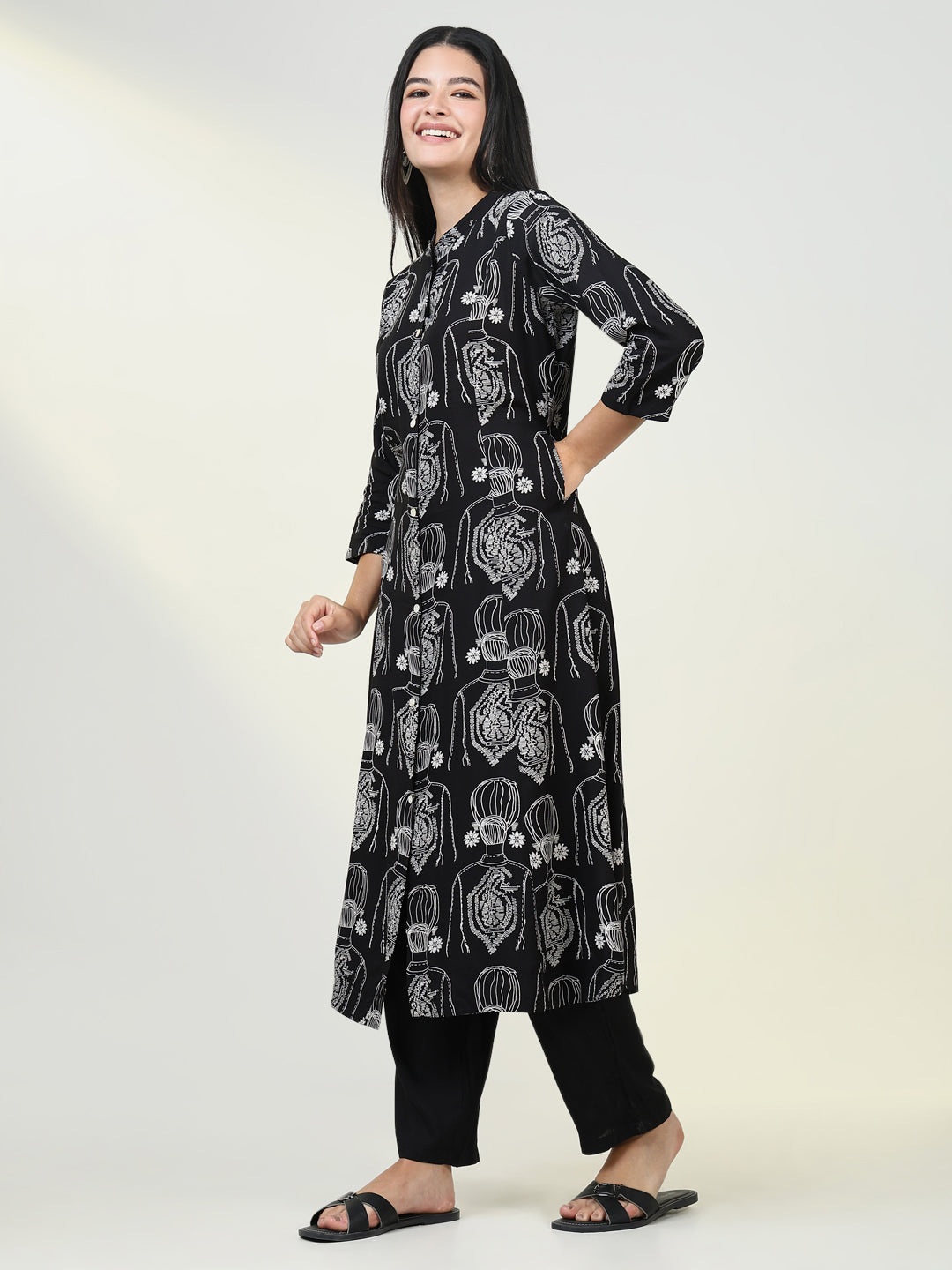 Women Abstract Black A Line Kurta Set