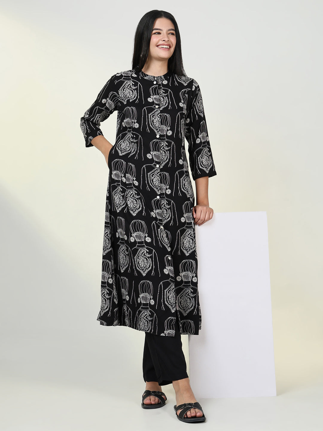 Women Abstract Black A Line Kurta Set