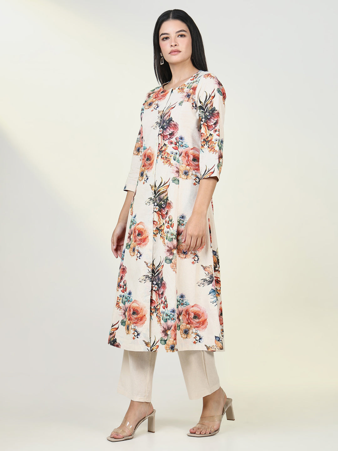 Women Floral Cream A Line Kurta Set