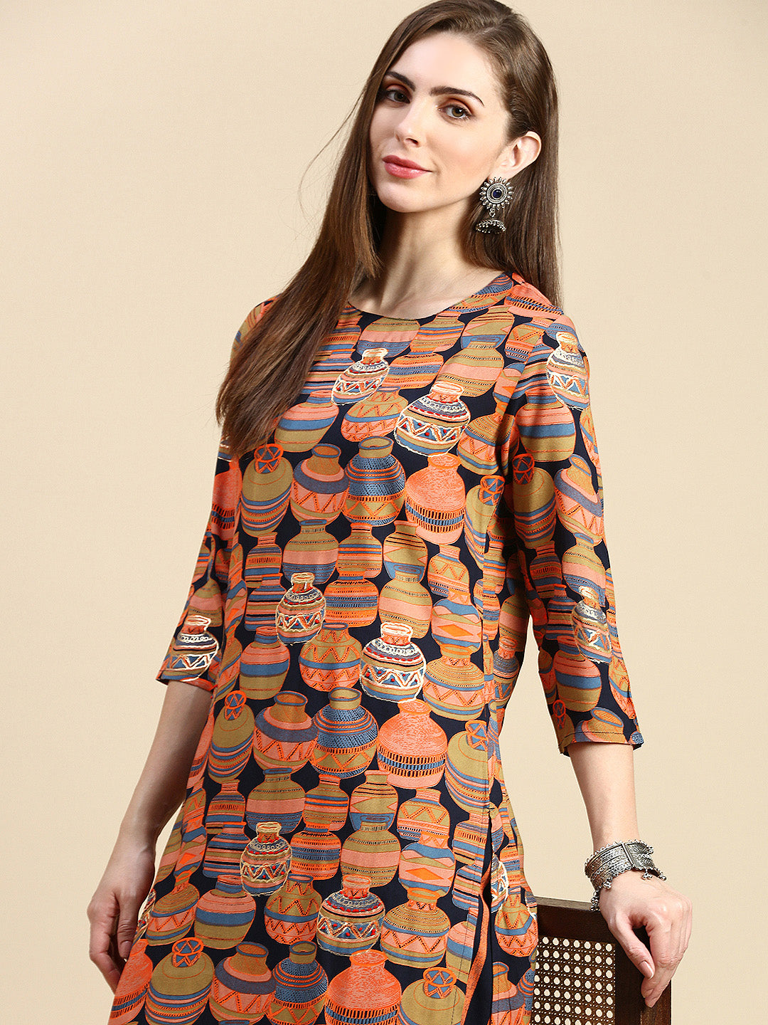 Women Ethnic Motifs Orange Straight Kurta Set