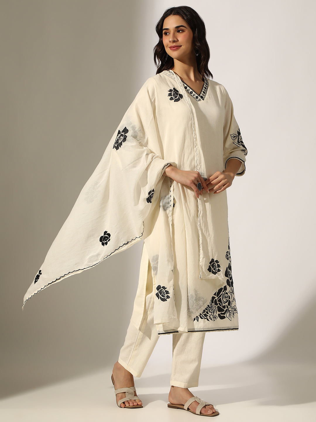 Women's Floral Embroidered Cream Kurta Set with Dupatta