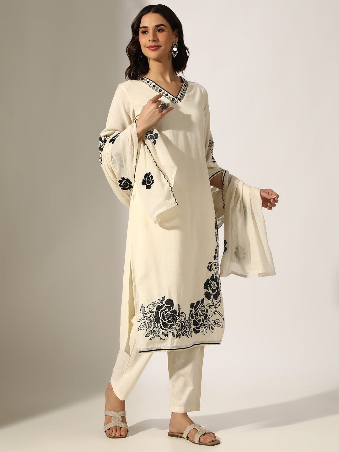 Women's Floral Embroidered Cream Kurta Set with Dupatta