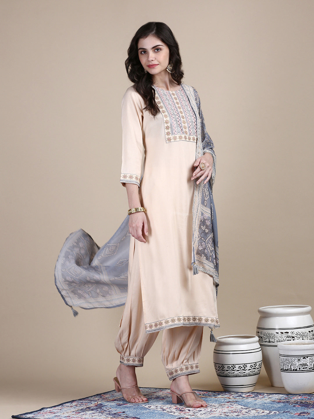 Women Solid Peach Straight Kurta Set with Dupatta