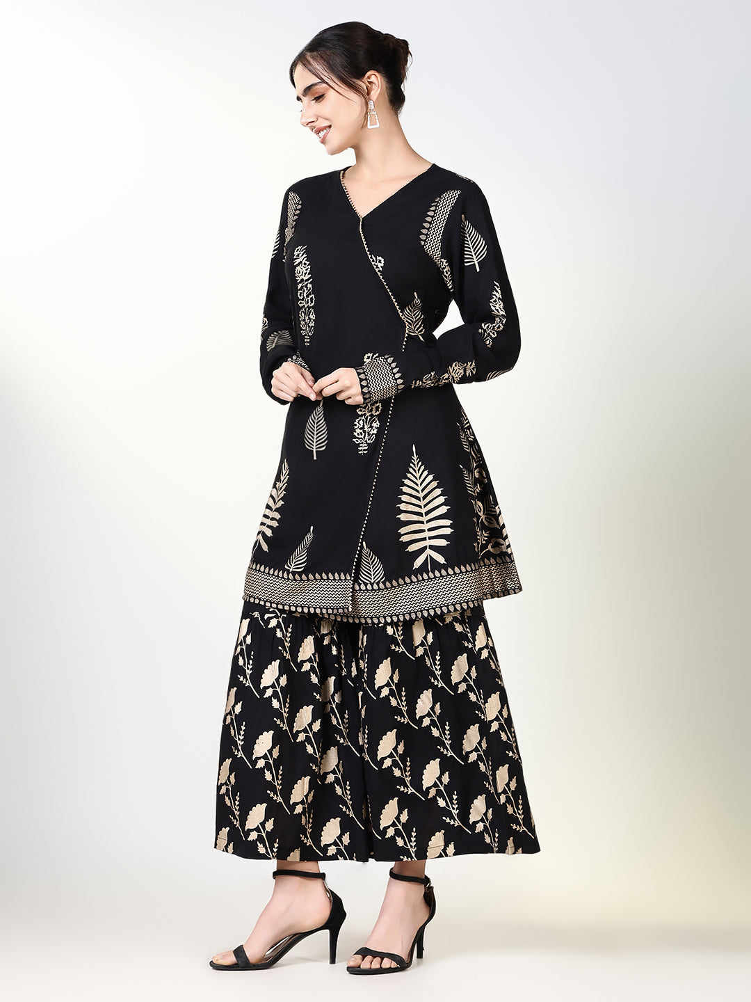 Women Graphic Black A Line Kurta Set with Dupatta