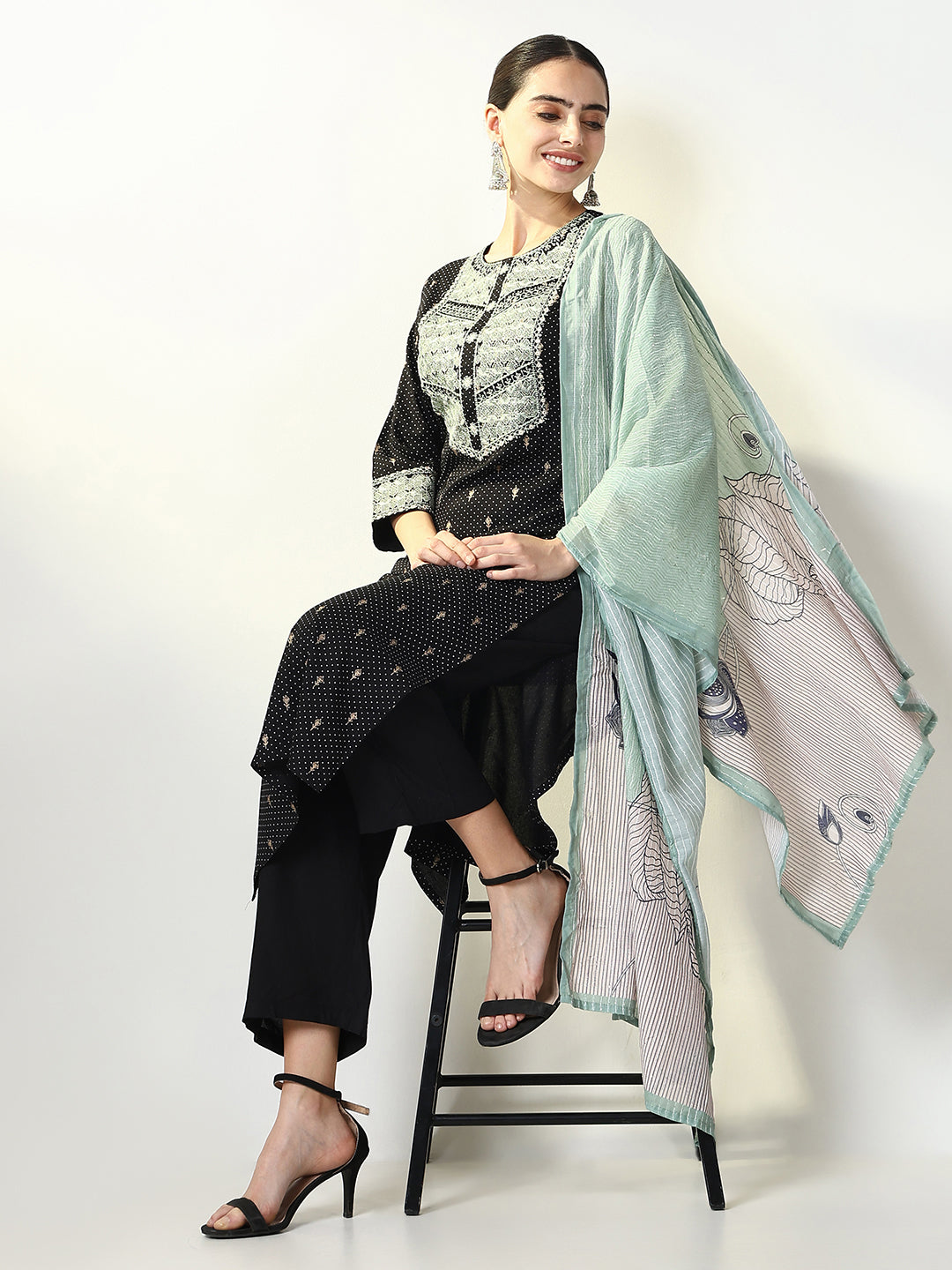 Women Graphic Black Straight Kurta Set with Dupatta